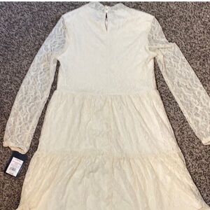 Art Class Ivory Lace Tiered Dress small